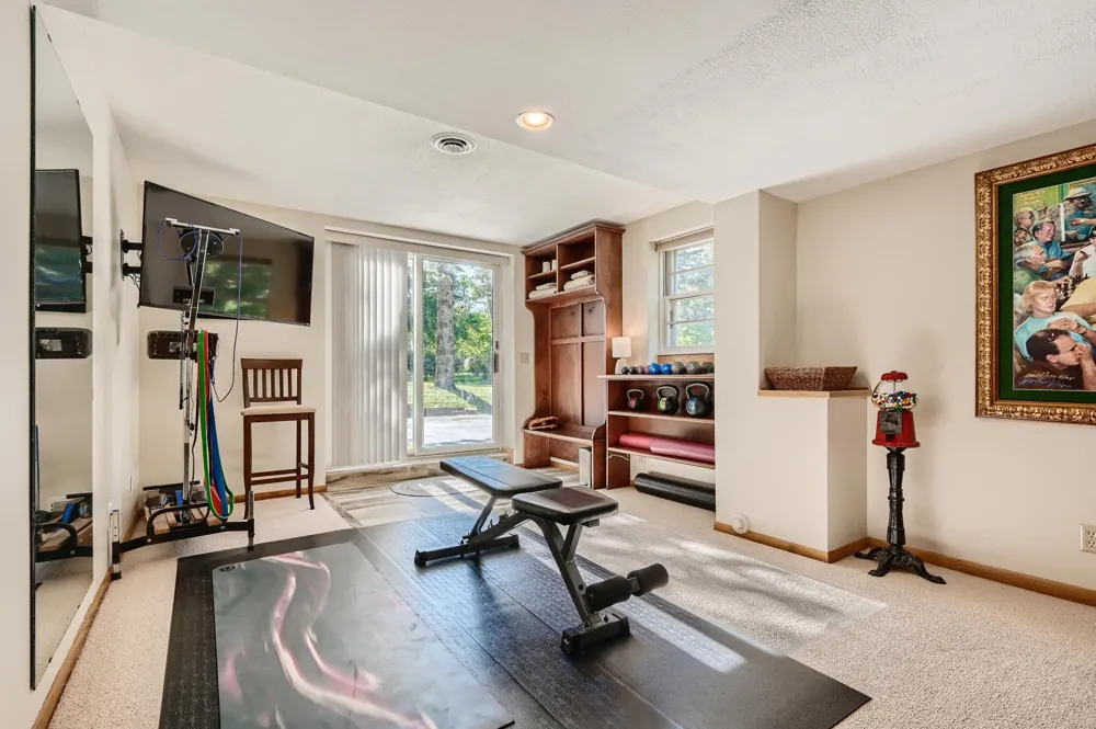 3200 Frear Drive Minnetonka, MN 55305
