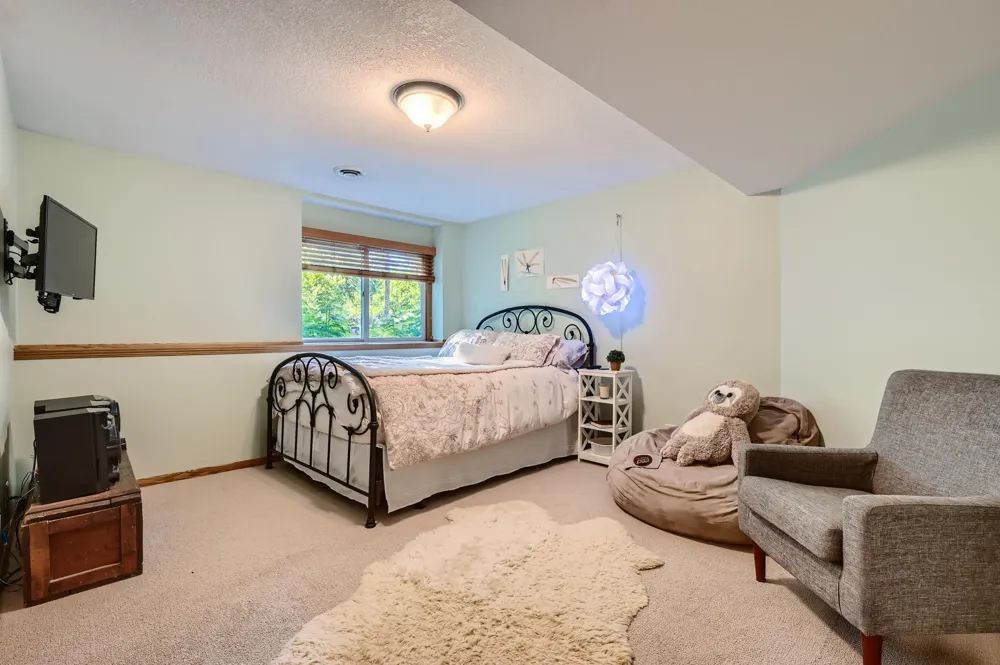 3200 Frear Drive Minnetonka, MN 55305