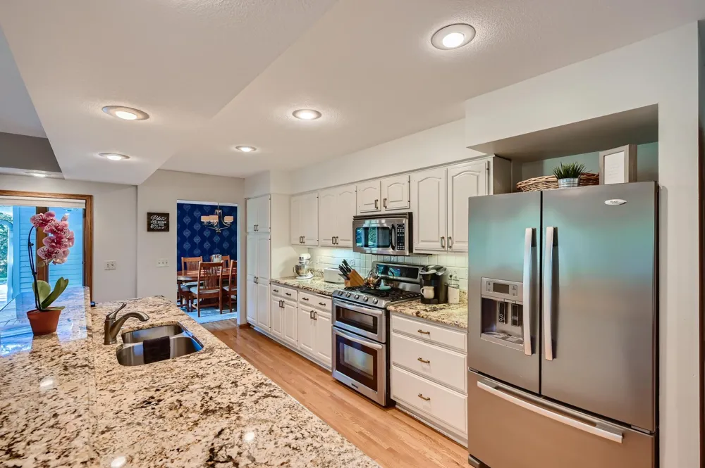 3200 Frear Drive Minnetonka, MN 55305