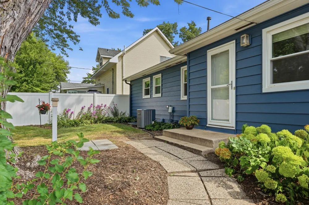 1434 Maryland Avenue S Saint Louis Park, MN 55426