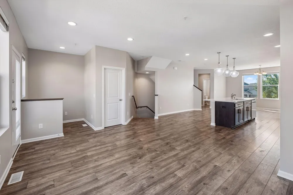 5202 Hampton Street NE Prior Lake, MN 55372