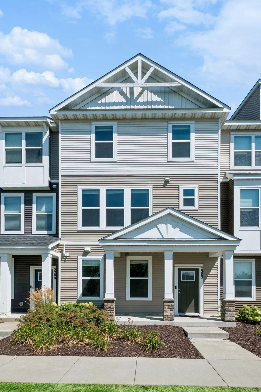 5202 Hampton Street NE Prior Lake, MN 55372
