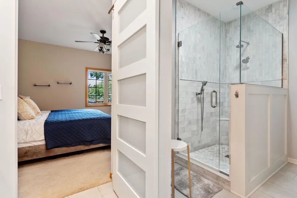 339 Summer Place E Maplewood, MN 55117