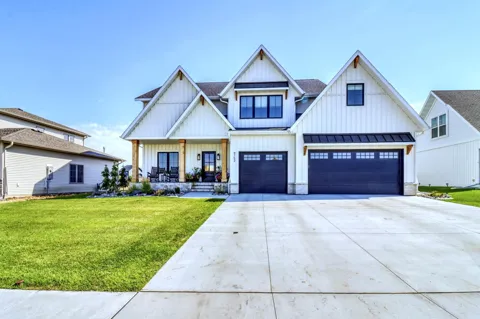 4752 Prairie Pond Crossing S