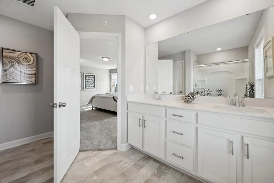 227 Huntington Drive Waconia, MN 55387