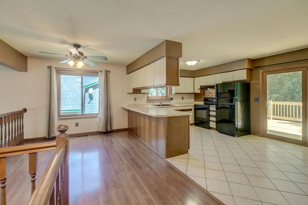 13221 Court Place Burnsville, MN 55337