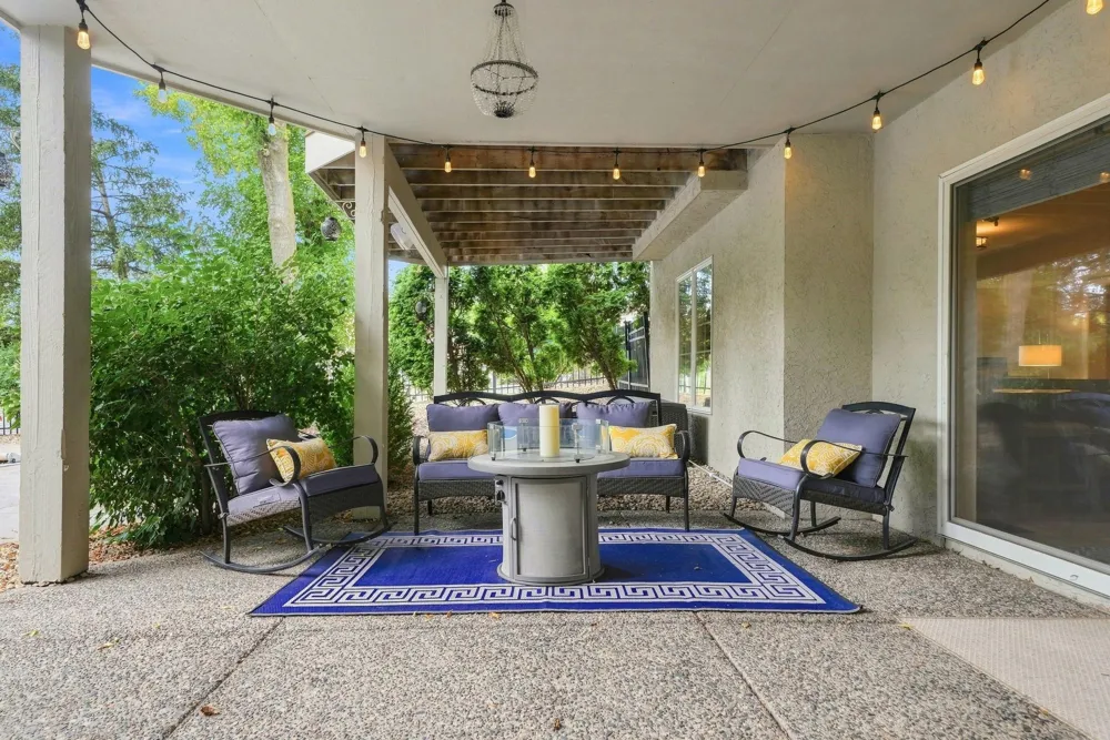9486 Olympia Drive Eden Prairie, MN 55347