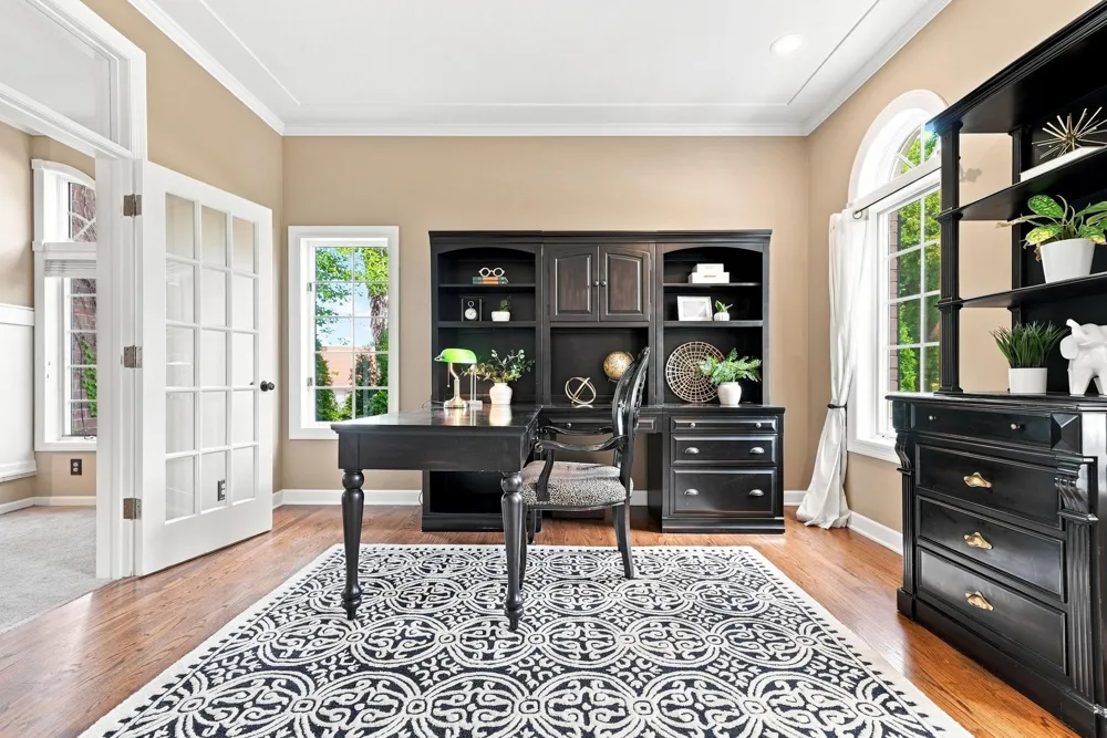 9486 Olympia Drive Eden Prairie, MN 55347