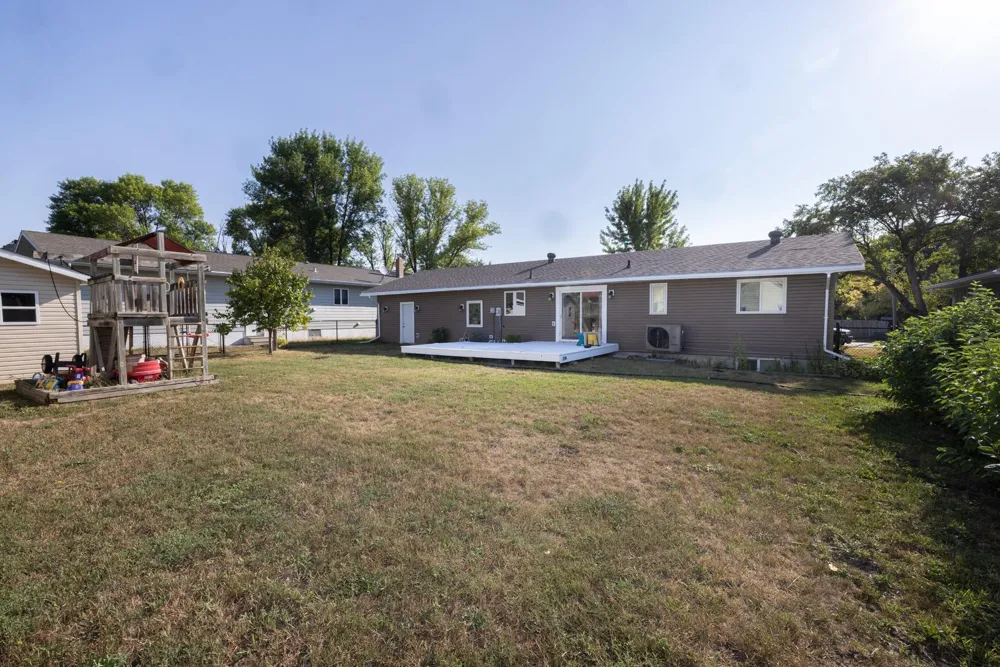 312 3rd Avenue E Halstad, MN 56548