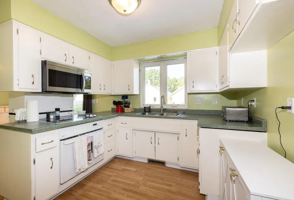 312 3rd Avenue E Halstad, MN 56548