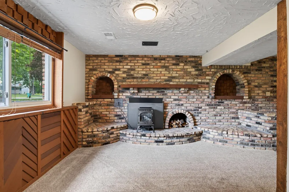 3035 165th Lane NE Ham Lake, MN 55304