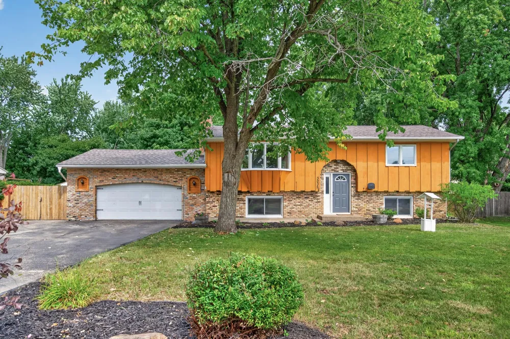 3035 165th Lane NE Ham Lake, MN 55304