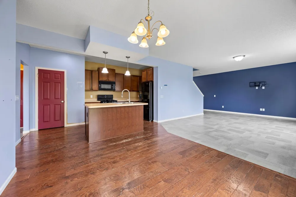 838 10th Avenue NE Lonsdale, MN 55046