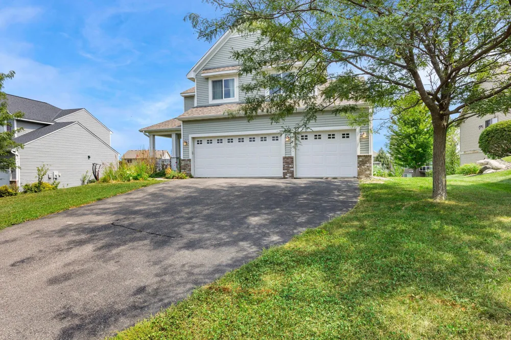 838 10th Avenue NE Lonsdale, MN 55046