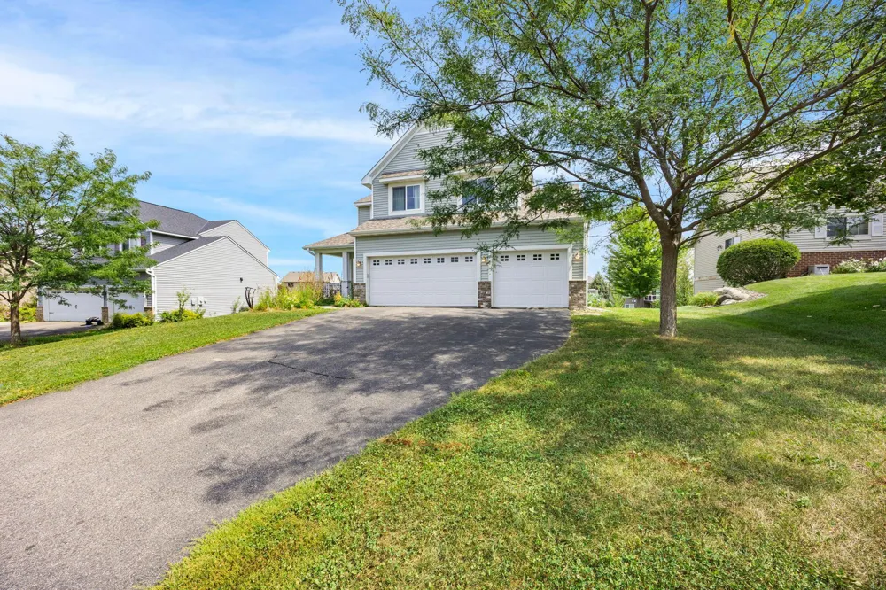 838 10th Avenue NE Lonsdale, MN 55046