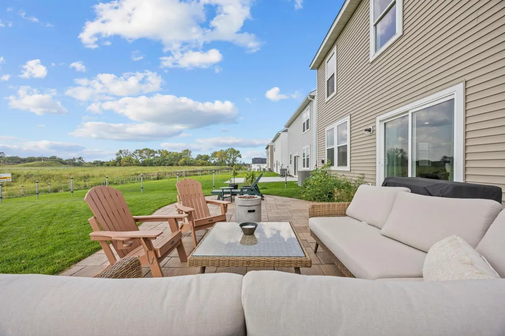 15063 Athgoe Drive Rosemount, MN 55068