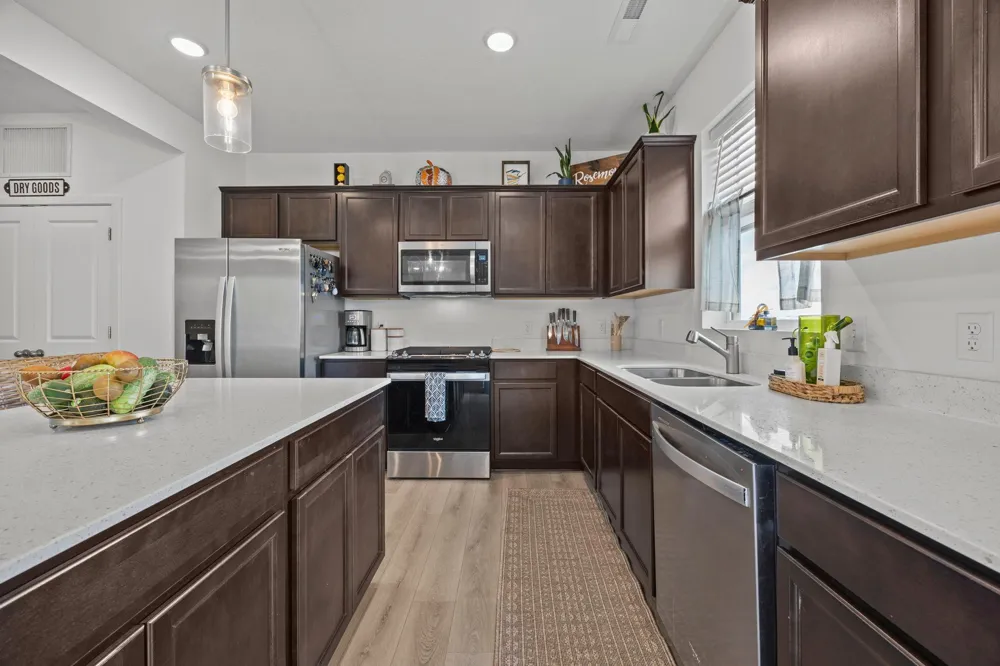 15063 Athgoe Drive Rosemount, MN 55068