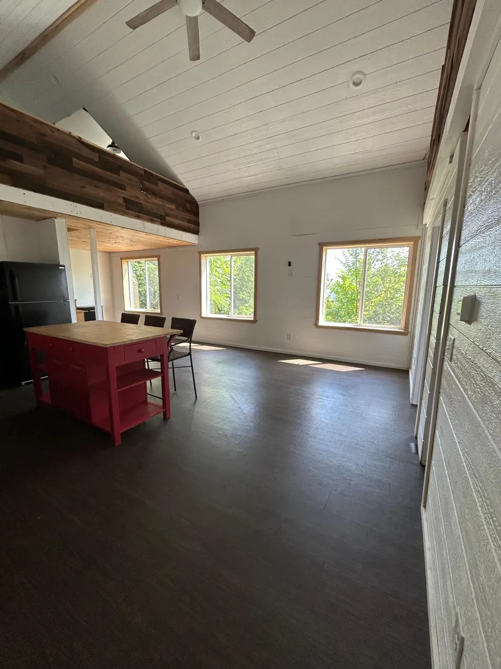 911 Mississippi Lane Brownsville, MN 55919