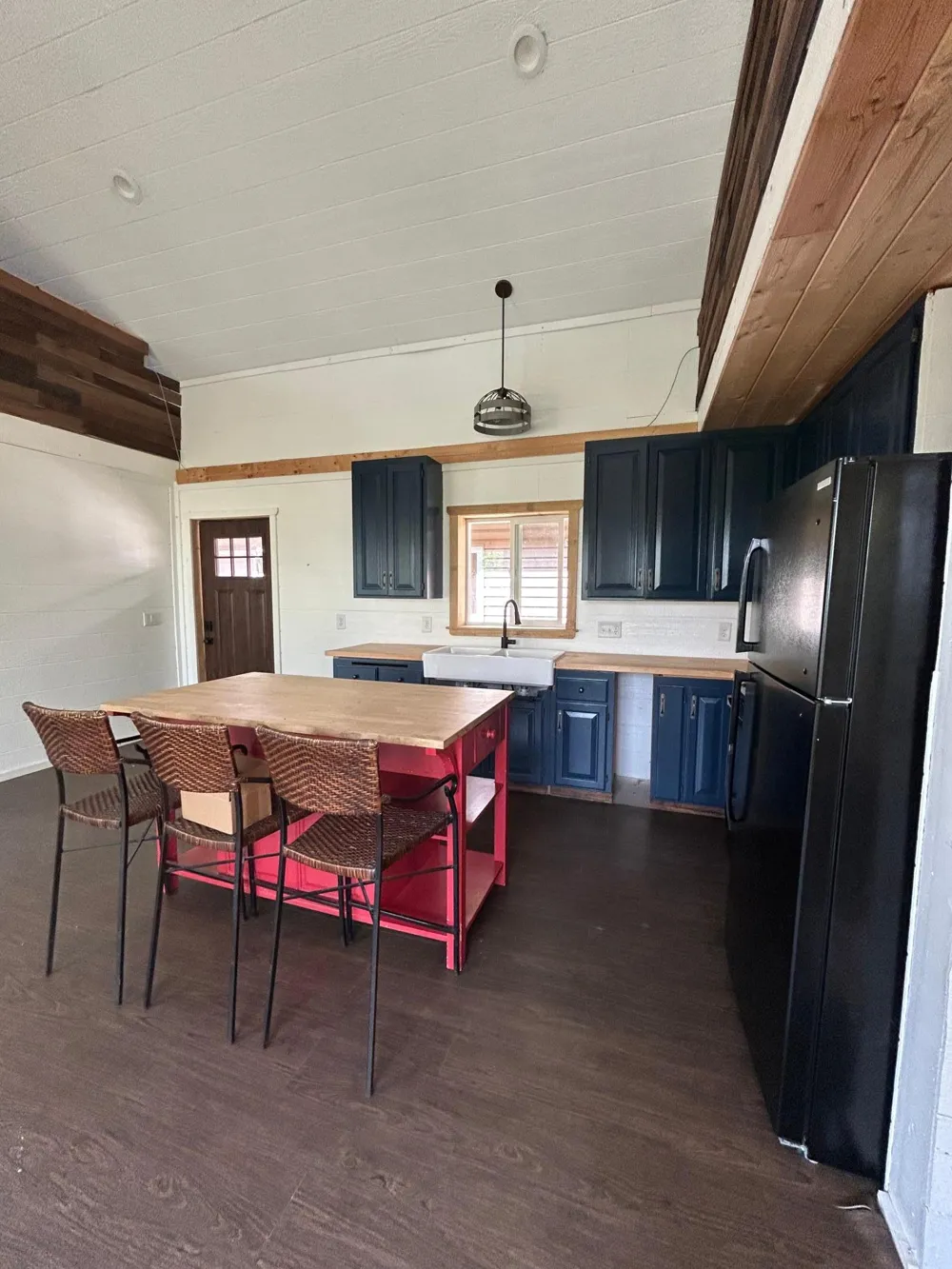 911 Mississippi Lane Brownsville, MN 55919