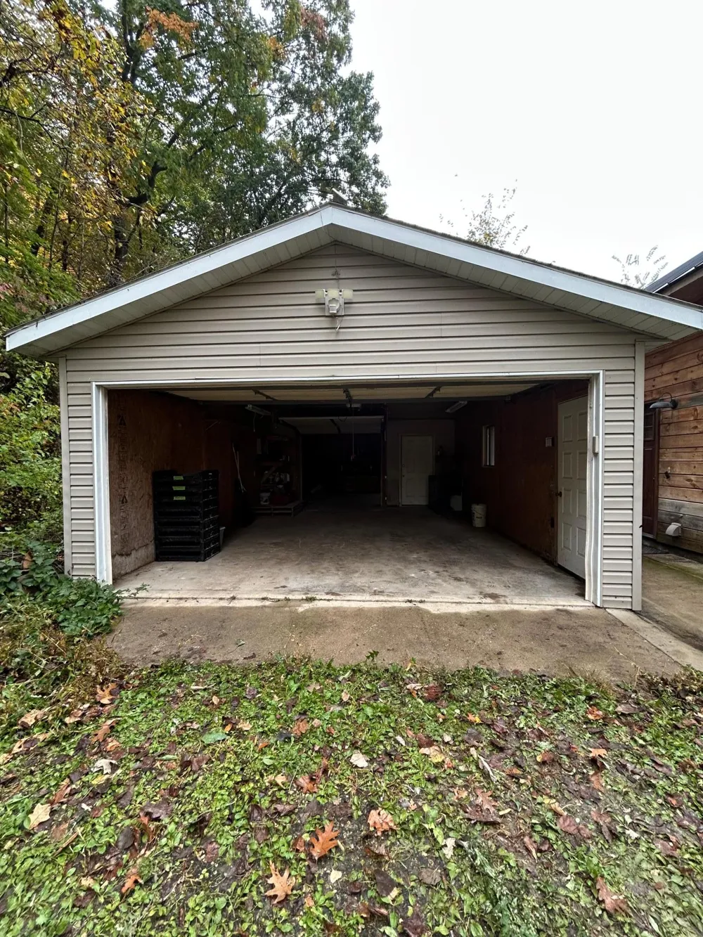 911 Mississippi Lane Brownsville, MN 55919