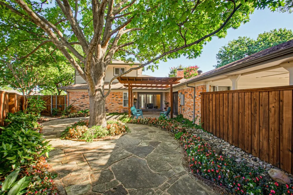 1904 Clover Trail Richardson, TX 75081