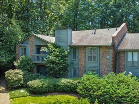 903 Tuxworth Circle