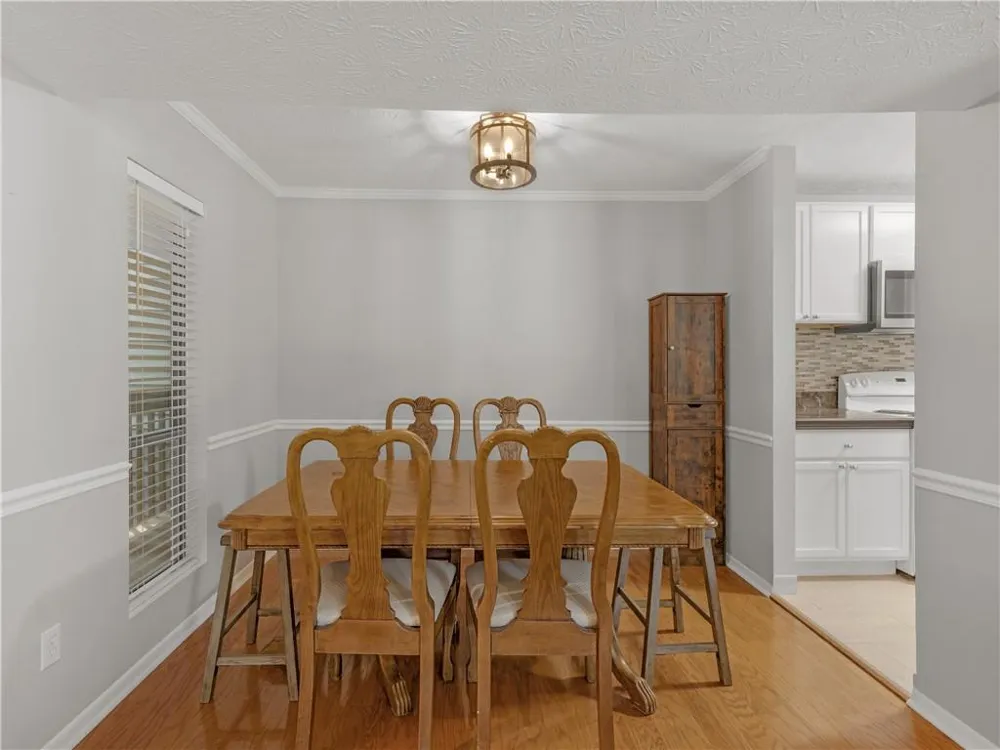 903 Tuxworth Circle Decatur, GA 30033