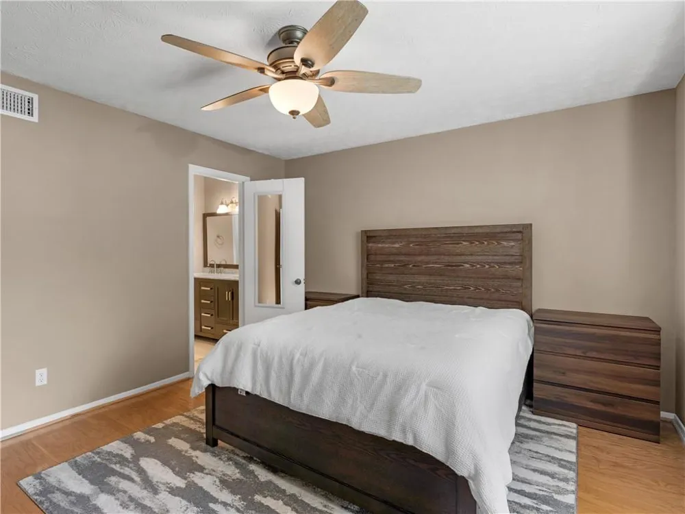 903 Tuxworth Circle Decatur, GA 30033