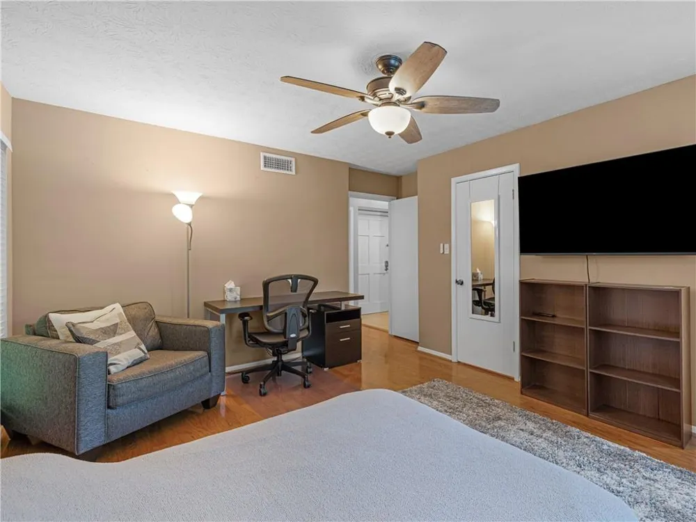 903 Tuxworth Circle Decatur, GA 30033