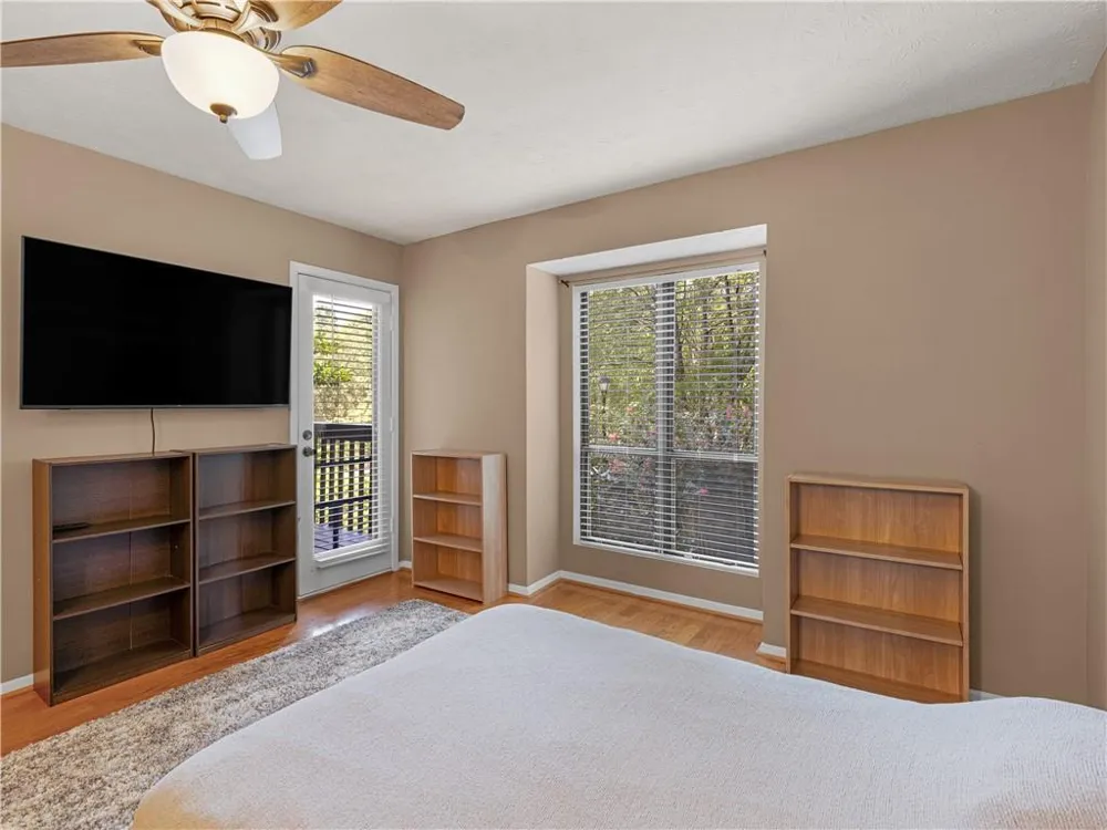 903 Tuxworth Circle Decatur, GA 30033