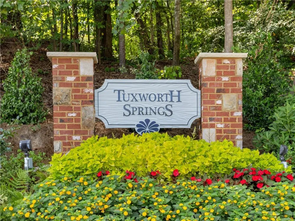 903 Tuxworth Circle Decatur, GA 30033
