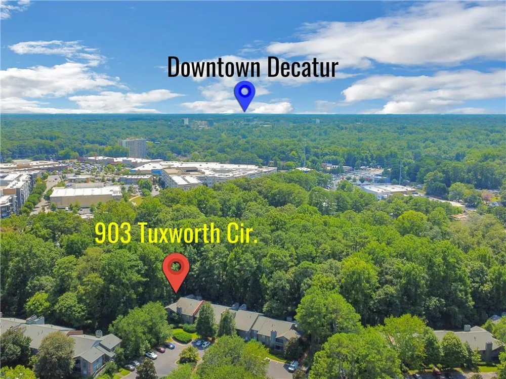 903 Tuxworth Circle Decatur, GA 30033