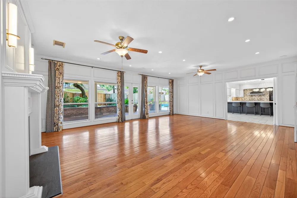 9303 Tranquil Park Drive Spring, TX 77379