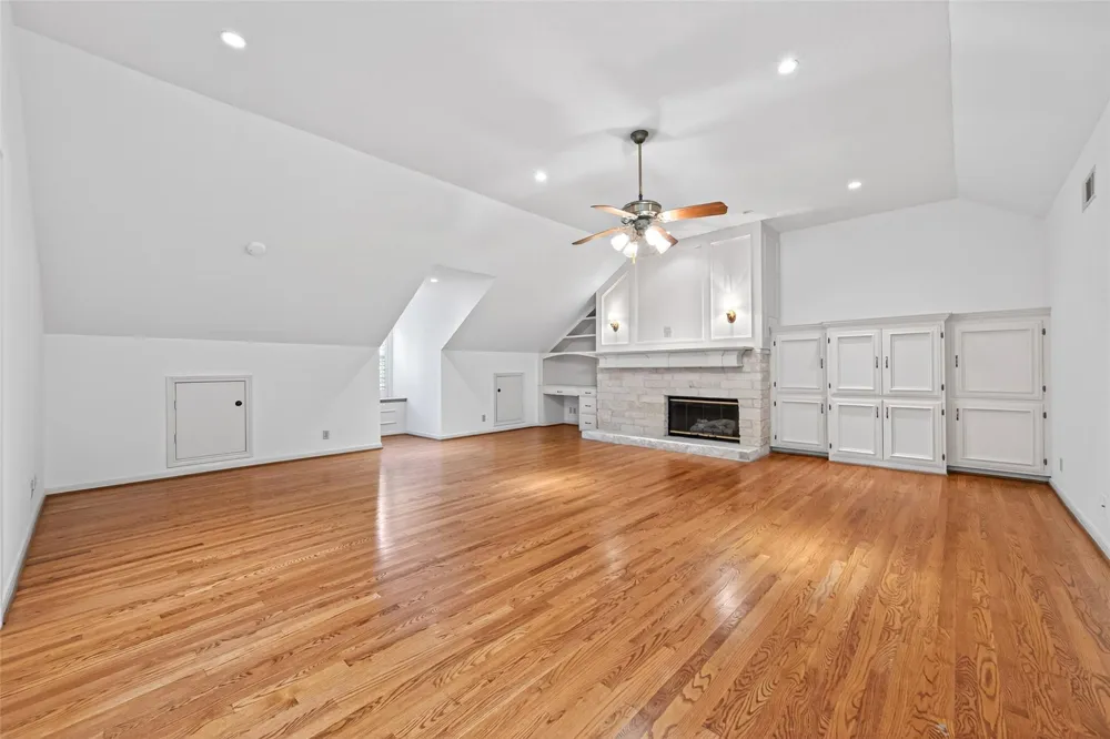 9303 Tranquil Park Drive Spring, TX 77379