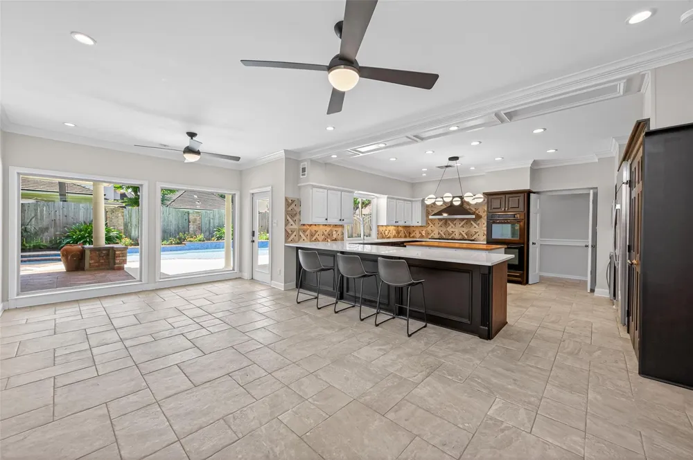 9303 Tranquil Park Drive Spring, TX 77379