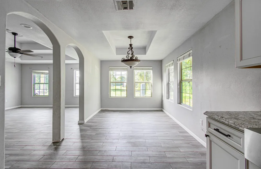 1499 County Road 393b Alvin, TX 77511