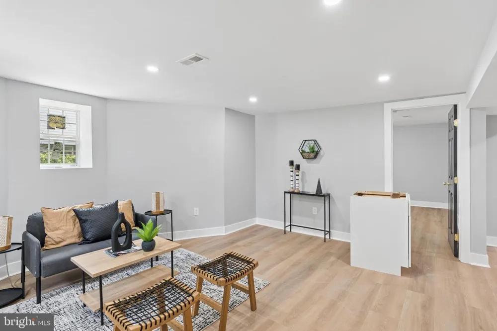 4300 SPRINGDALE AVENUE Baltimore, MD 21207