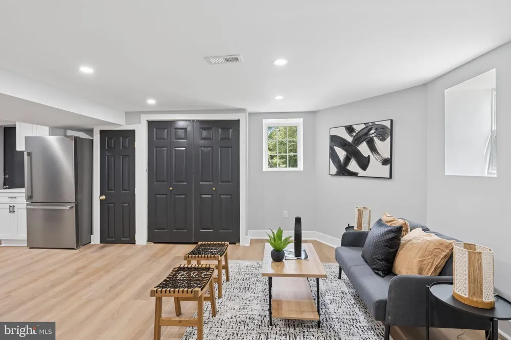 4300 SPRINGDALE AVENUE Baltimore, MD 21207
