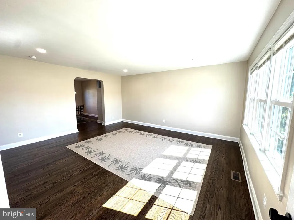 8130 LOCH RAVEN BOULEVARD Towson, MD 21286