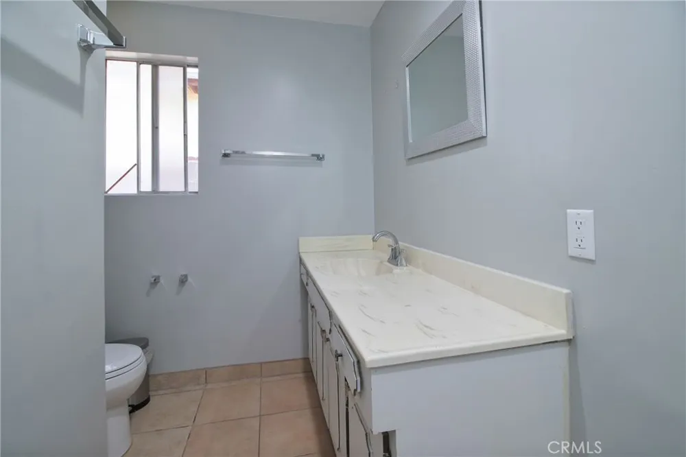 14615 San Fernando Mission Boulevard San Fernando, CA 91340
