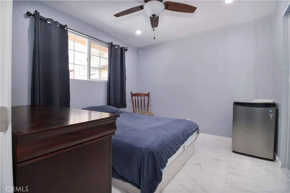 14615 San Fernando Mission Boulevard San Fernando, CA 91340