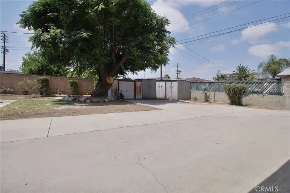 14615 San Fernando Mission Boulevard San Fernando, CA 91340