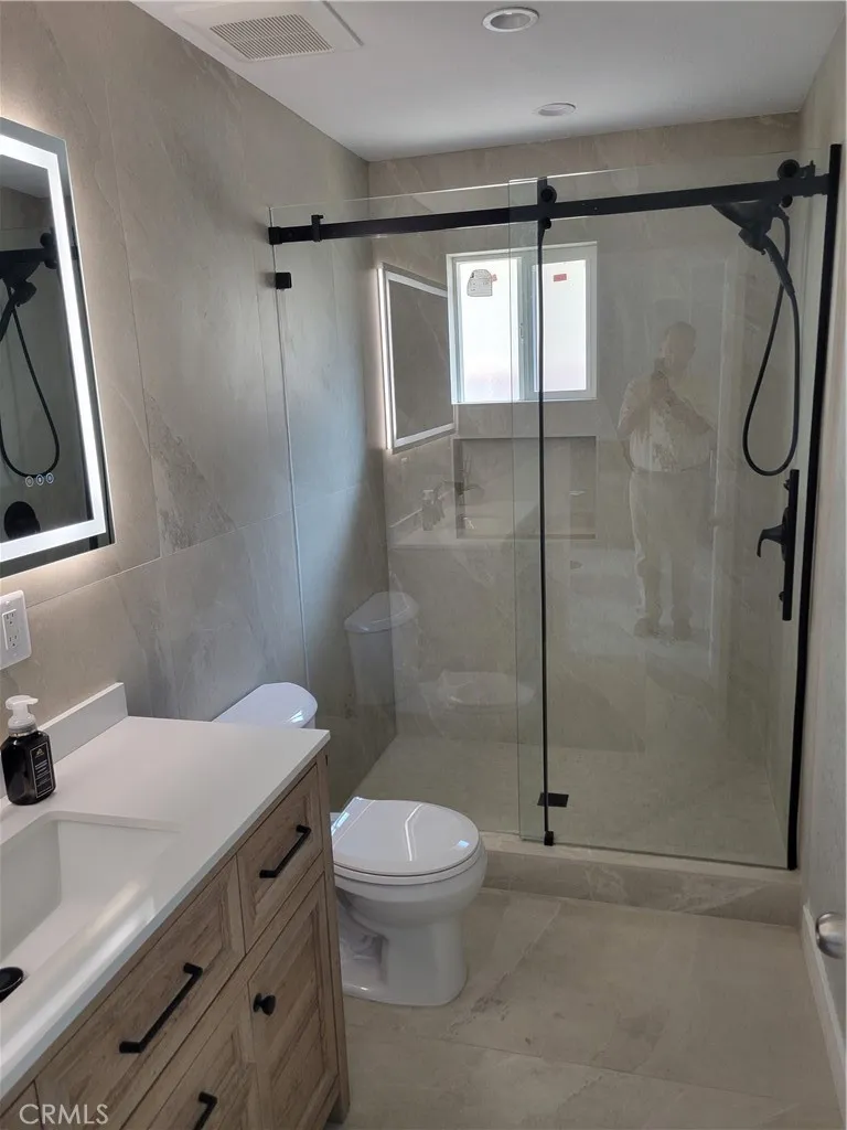 14615 San Fernando Mission Boulevard San Fernando, CA 91340