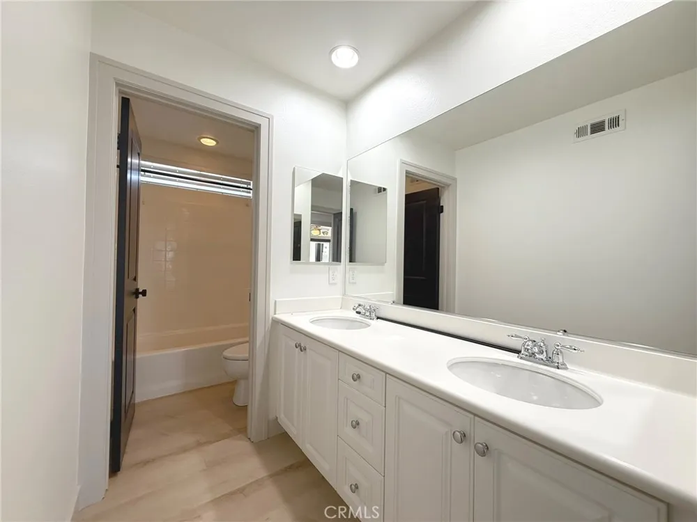 28910 Newport Temecula, CA 92591