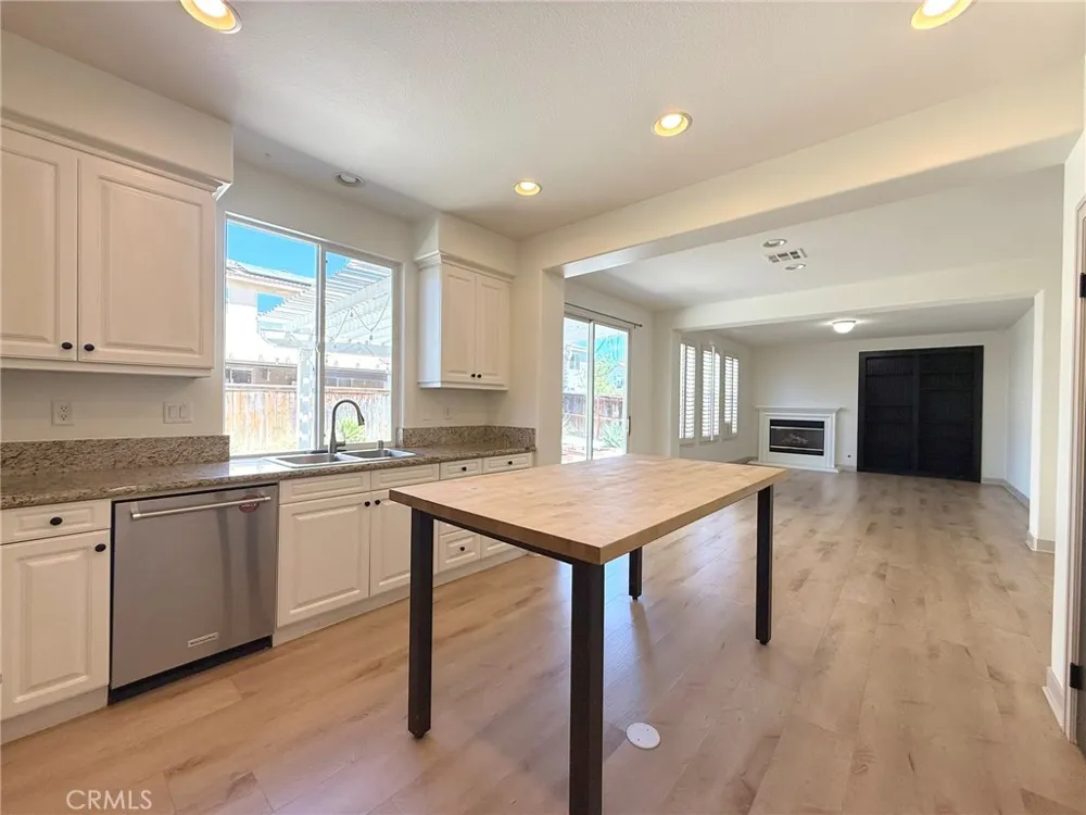 28910 Newport Temecula, CA 92591