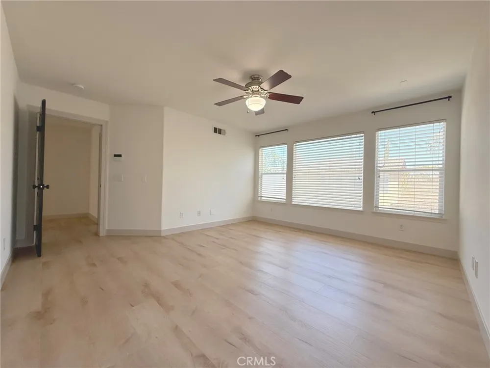 28910 Newport Temecula, CA 92591