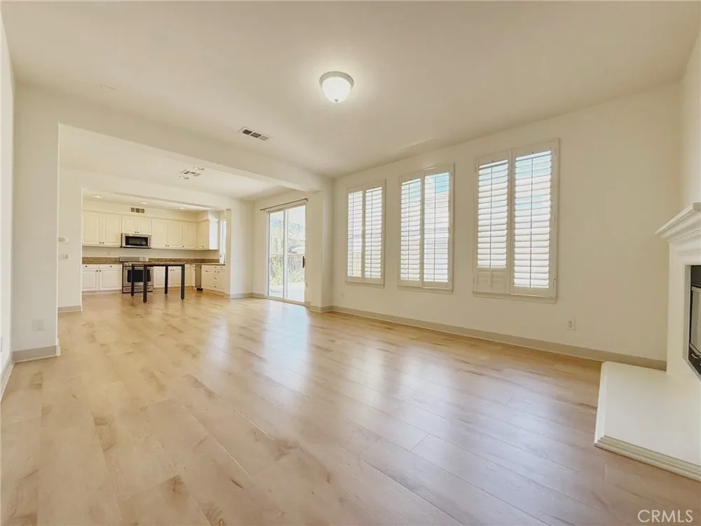 28910 Newport Temecula, CA 92591