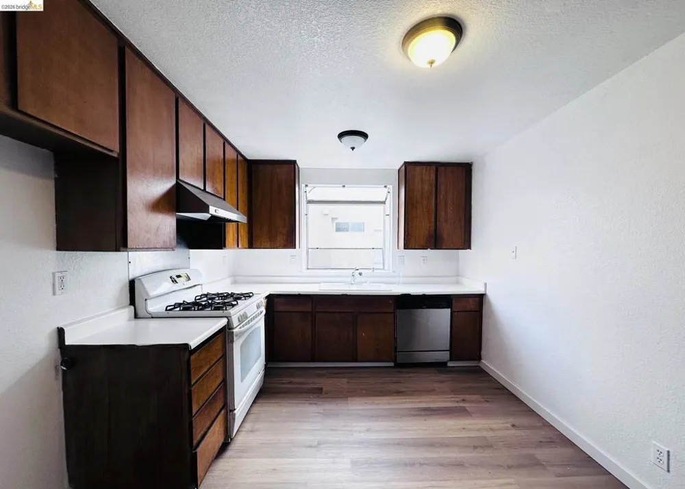 2121 Vale Rd ##17 San Pablo, CA 94806