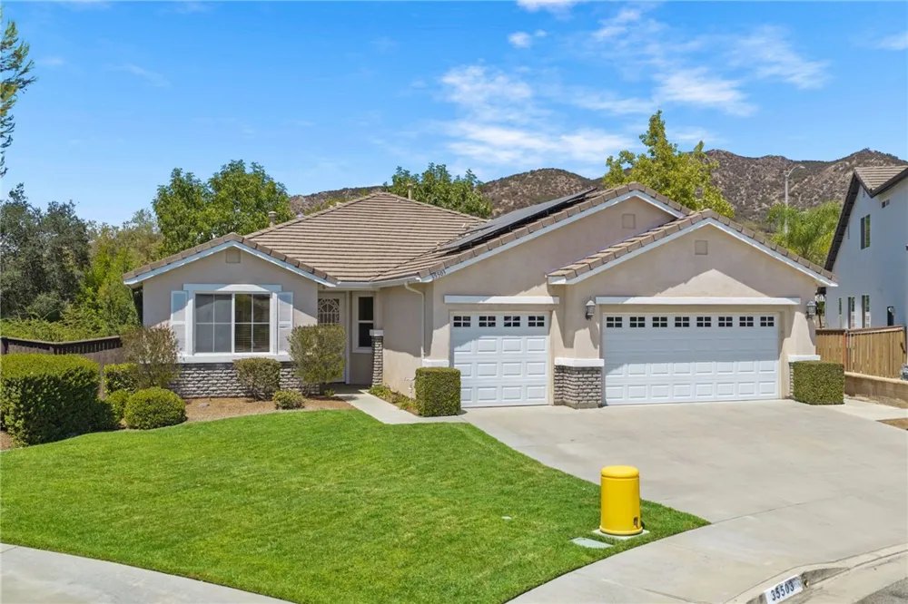 35503 Parkwood Court Wildomar, CA 92595