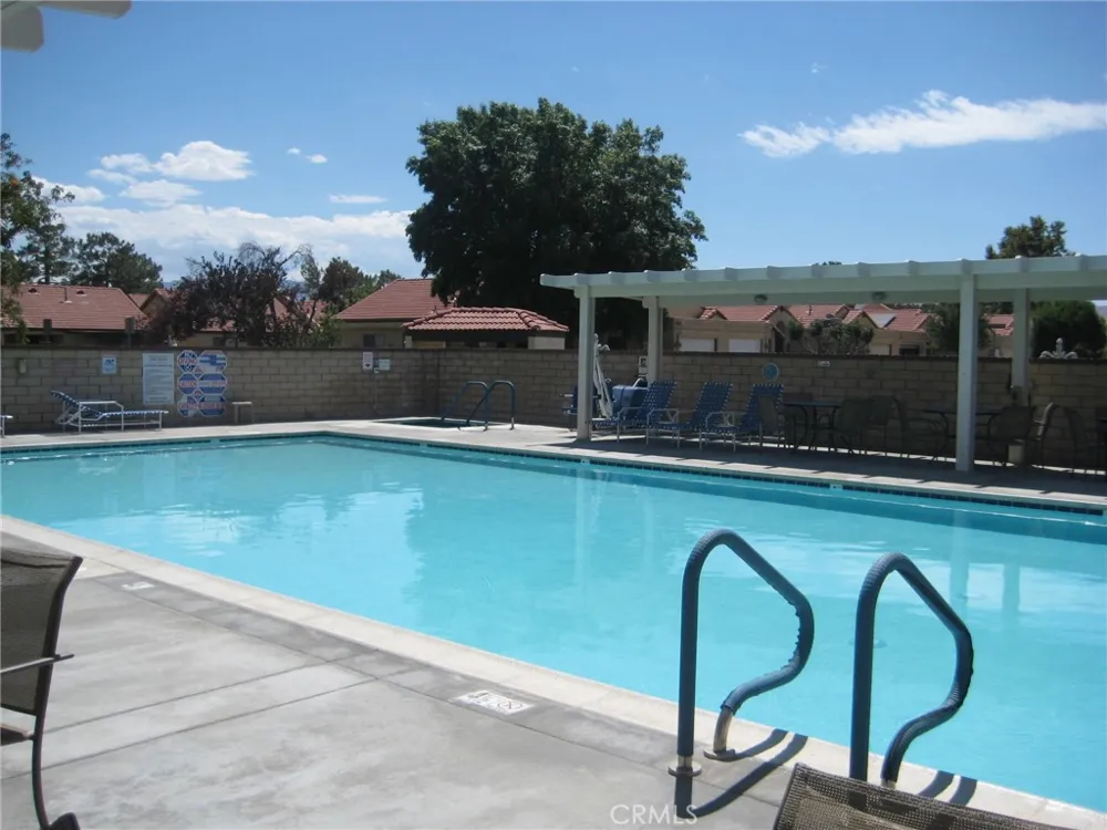 19109 Arthur Apple Valley, CA 92308